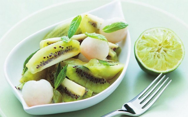 Litchi and Kiwi Face Pack 